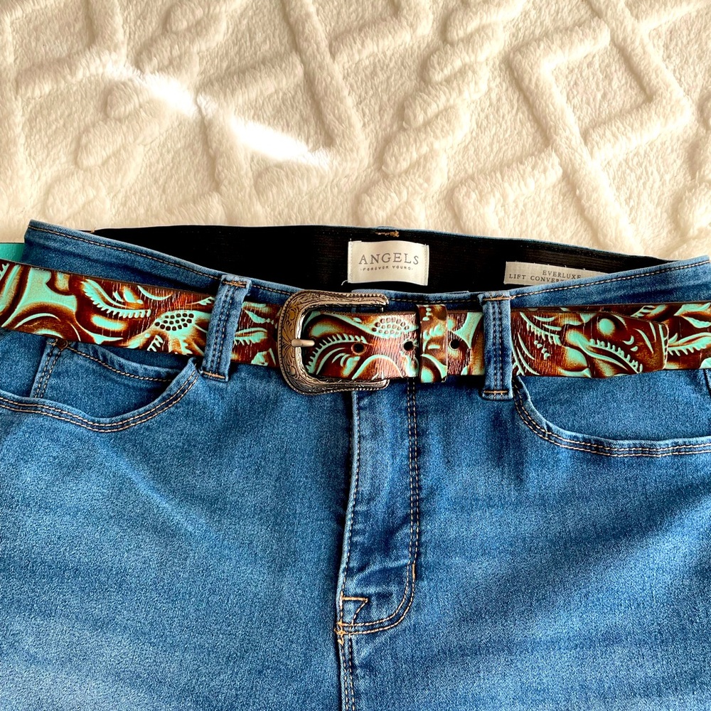 Patricia Nash leather belt